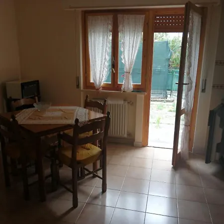 Appartamento Caramanico Terme 아파트 *